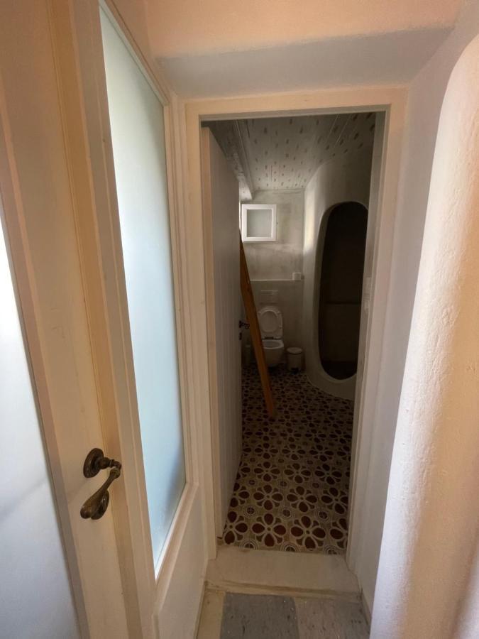 فندق Burgos Barrio Naxos City المظهر الخارجي الصورة