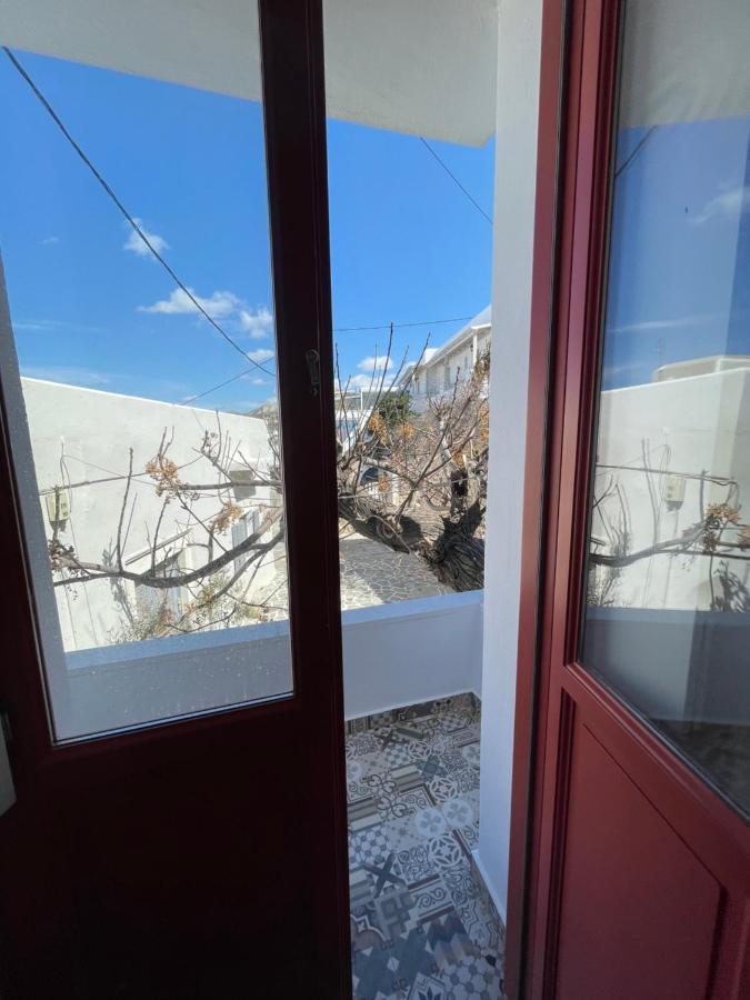 فندق Burgos Barrio Naxos City المظهر الخارجي الصورة