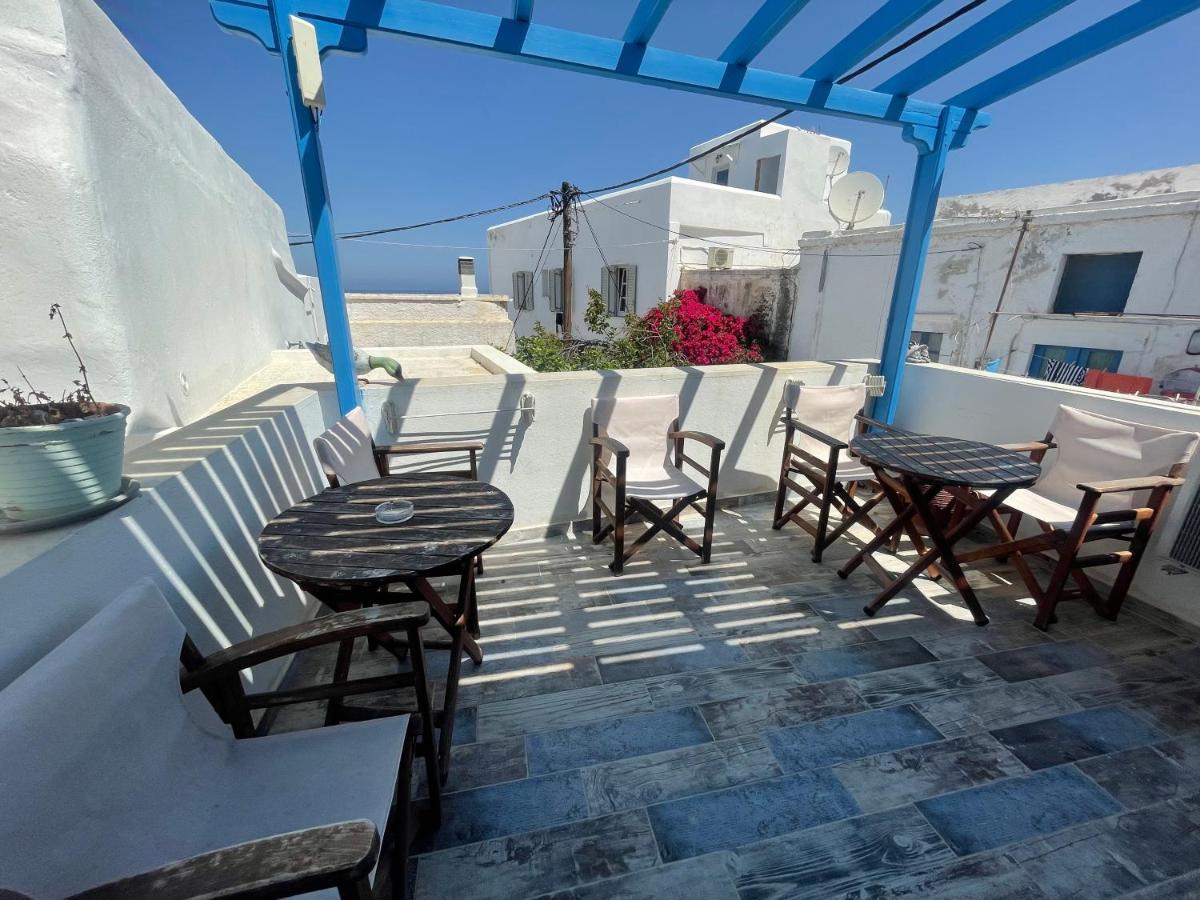 فندق Burgos Barrio Naxos City المظهر الخارجي الصورة