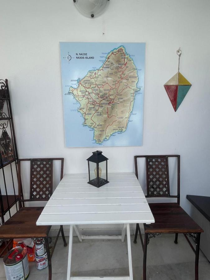فندق Burgos Barrio Naxos City المظهر الخارجي الصورة