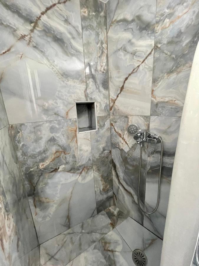 فندق Burgos Barrio Naxos City المظهر الخارجي الصورة